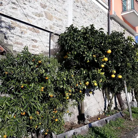 Casa Ai Castelli Apartman Cannobio